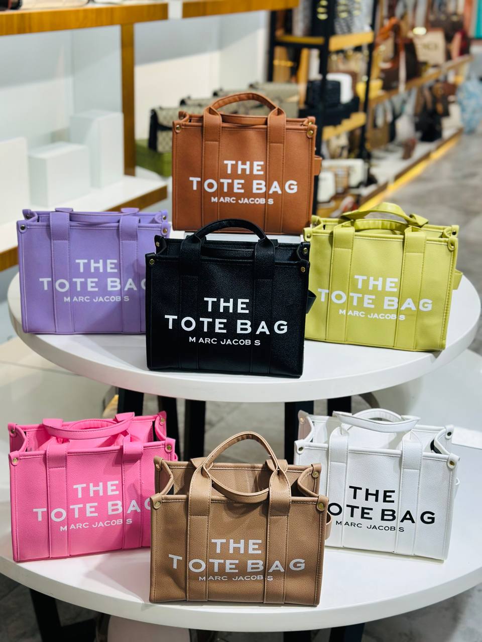 شنط tote bag