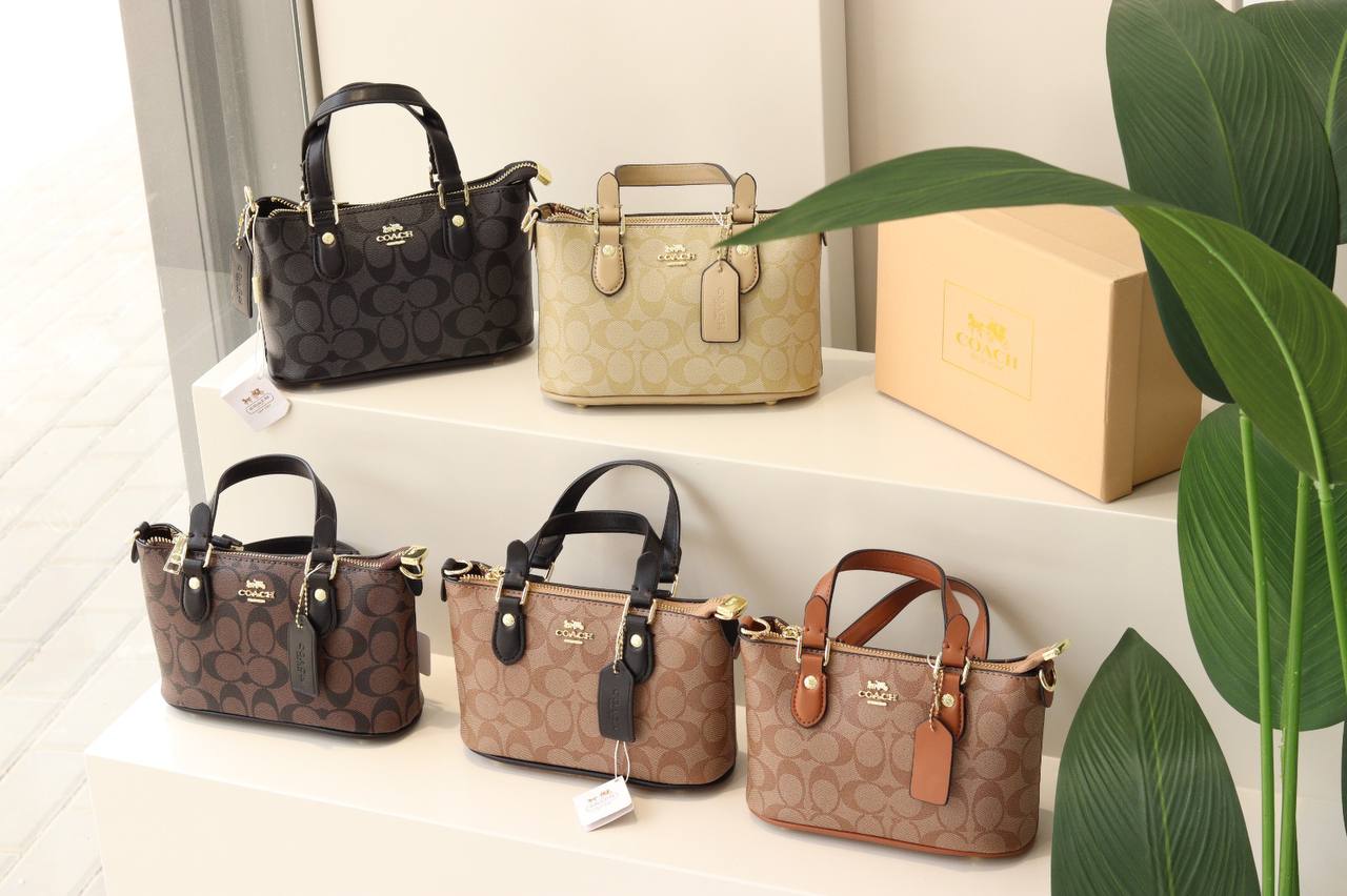 شنط كوتش Coach