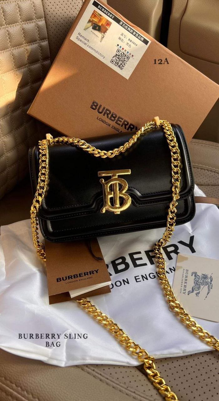 شنط Burberry