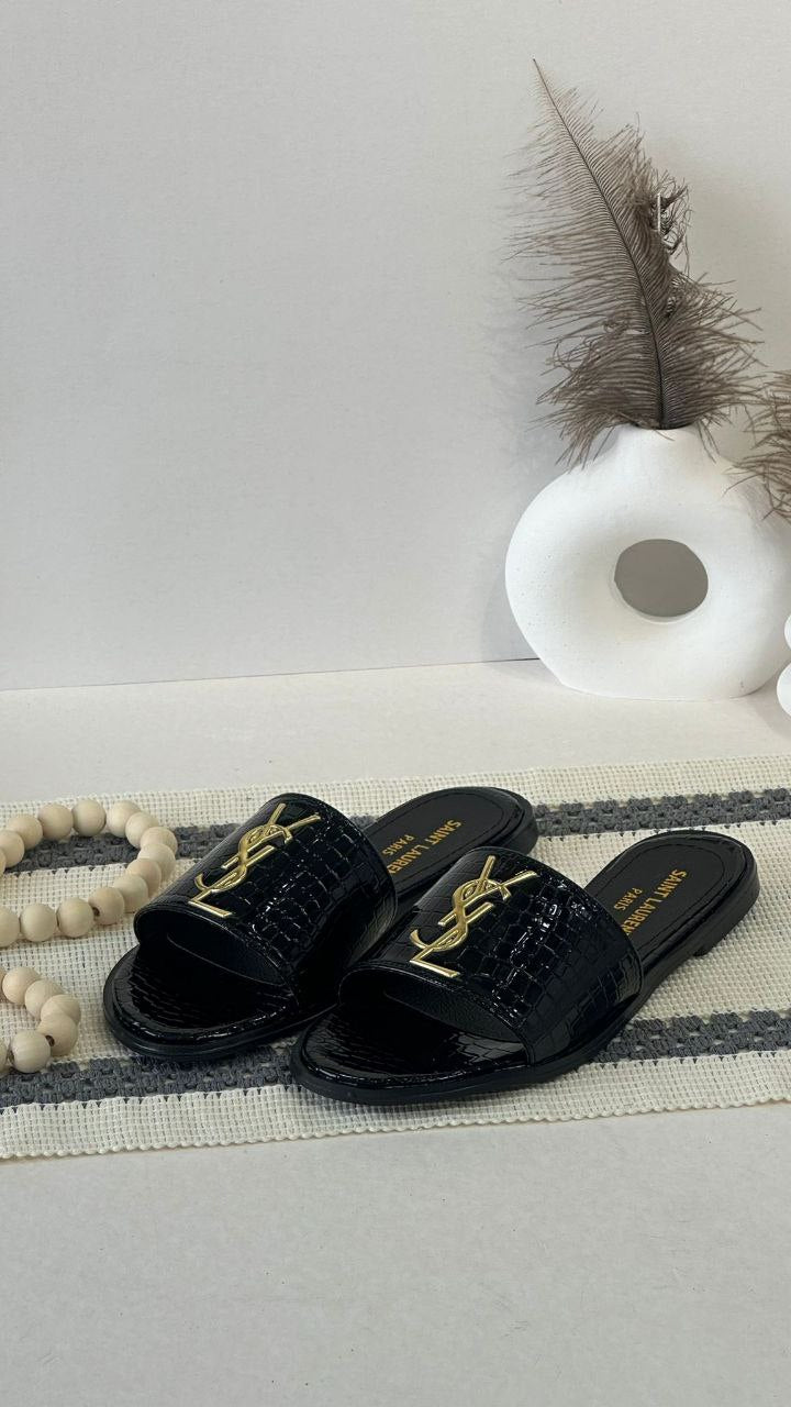 SAINT LAURENT