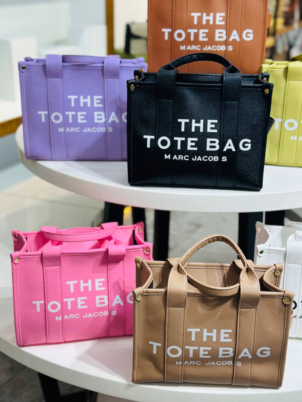 شنط tote bag