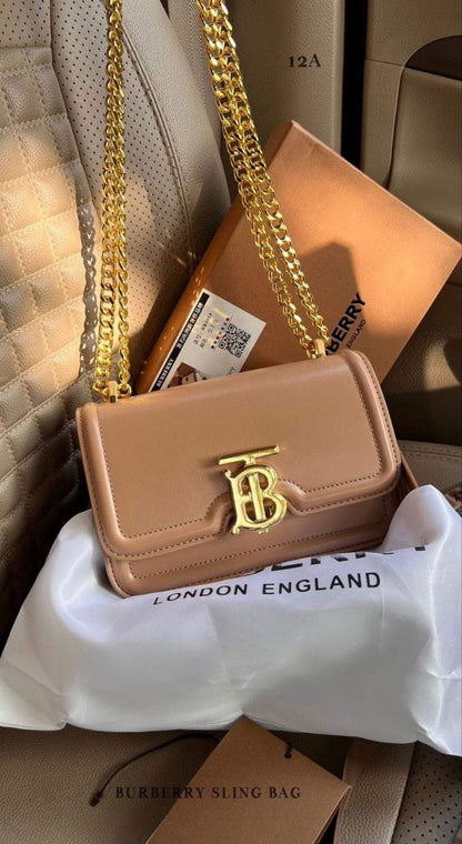 شنط Burberry