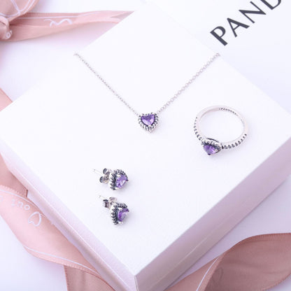 طقم PANDORA القلب 
7 الوان متوفره 
شامل تغليف ، وجميع أوراق الكفاله