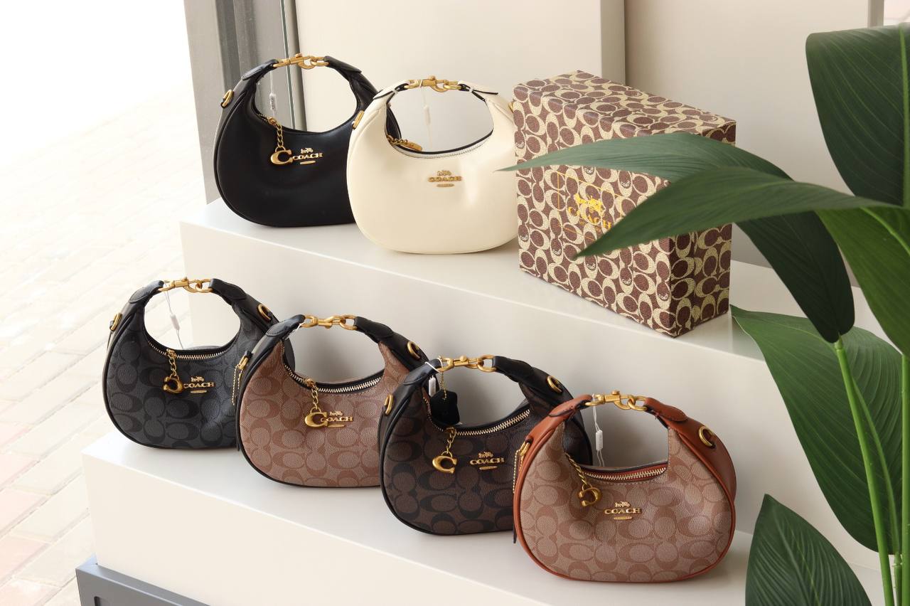 شنط كوتش Coach