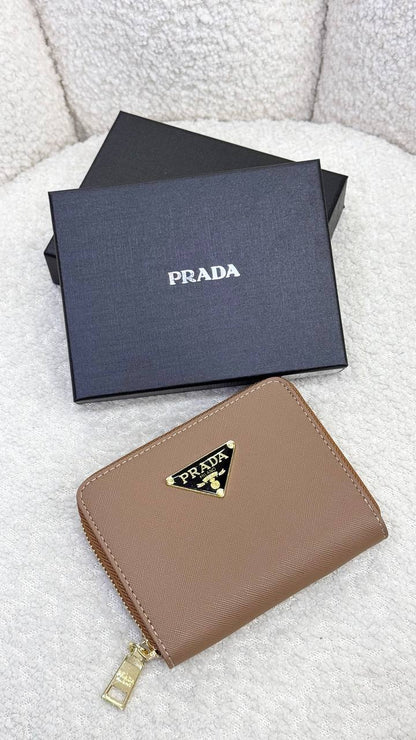 جزدان Prada