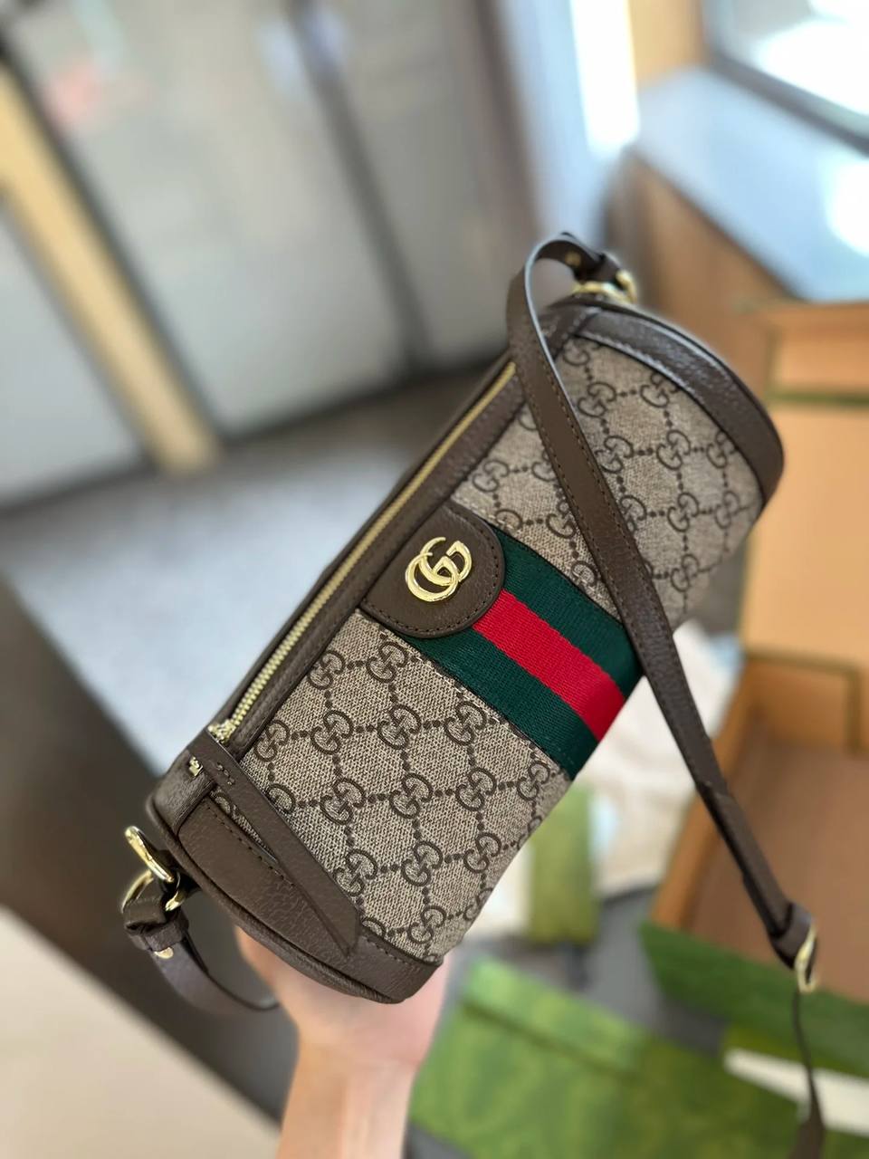 شنط من جوتشي