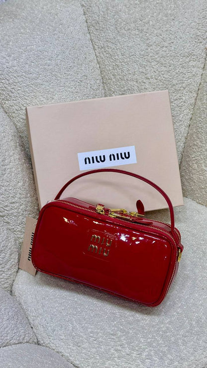 شنط MIUMIU
