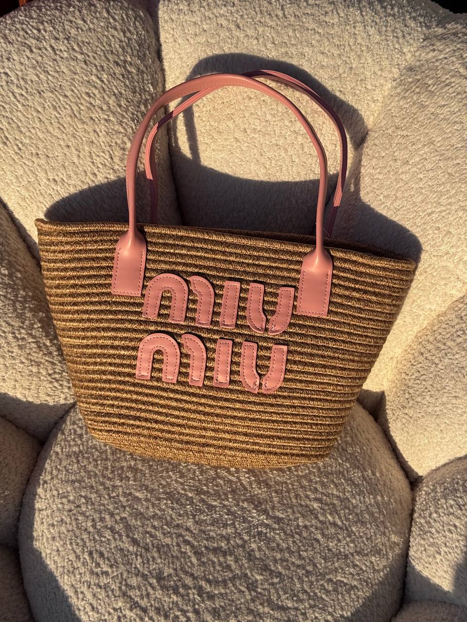 شنط MIU MIU قش