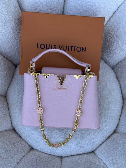 شنط من LV